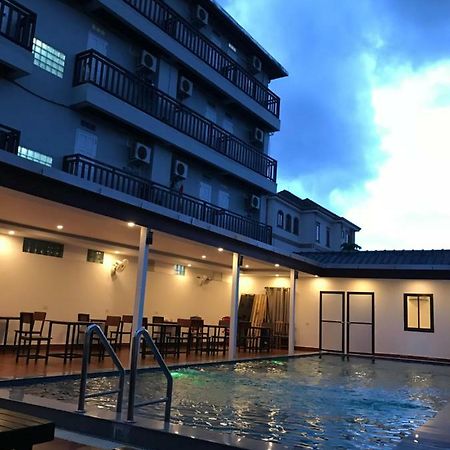 Jasmine Vangvieng Hotel Vang Vieng Exterior foto